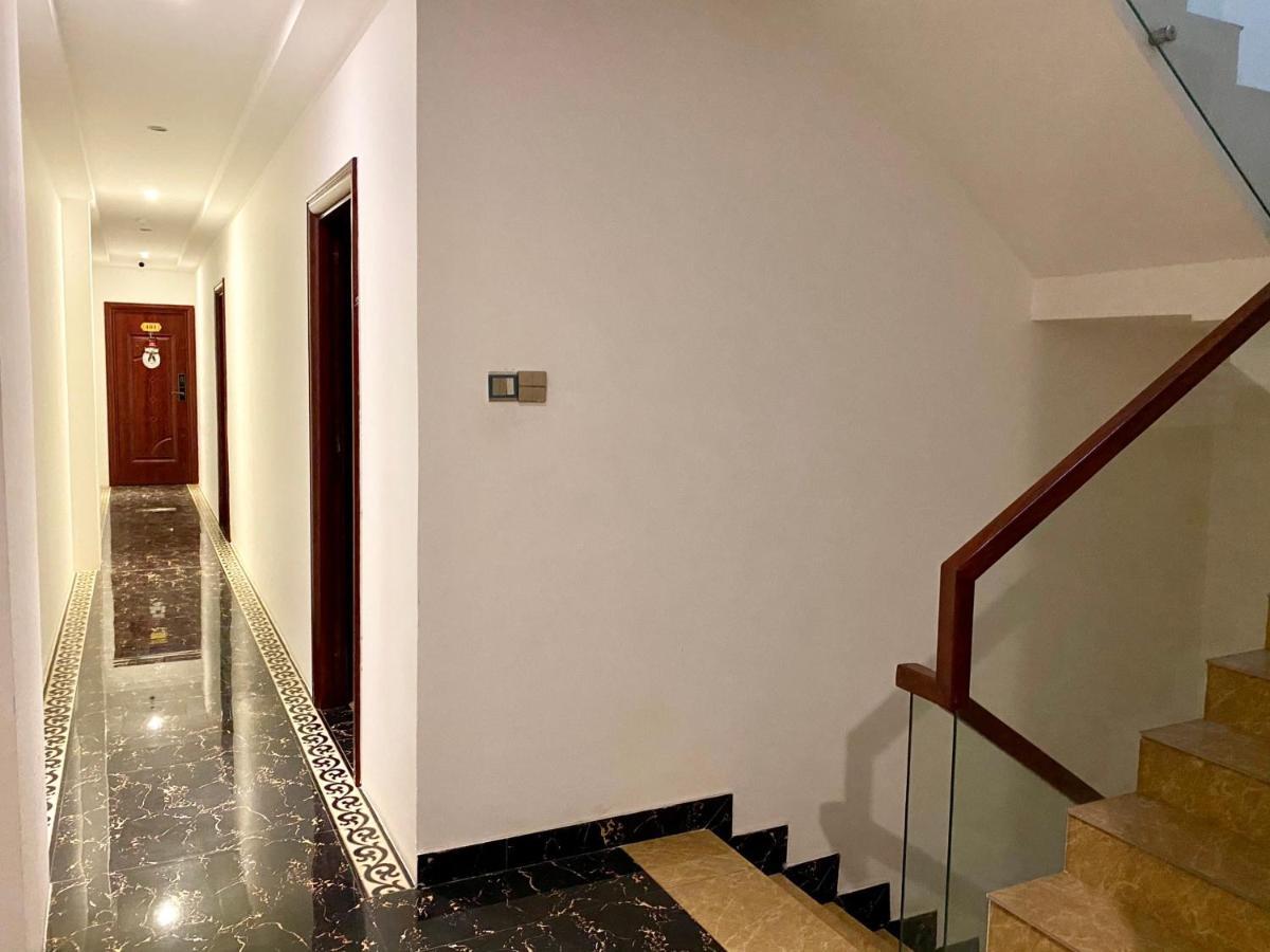 Spring Airport Hotel Хошимин Экстерьер фото