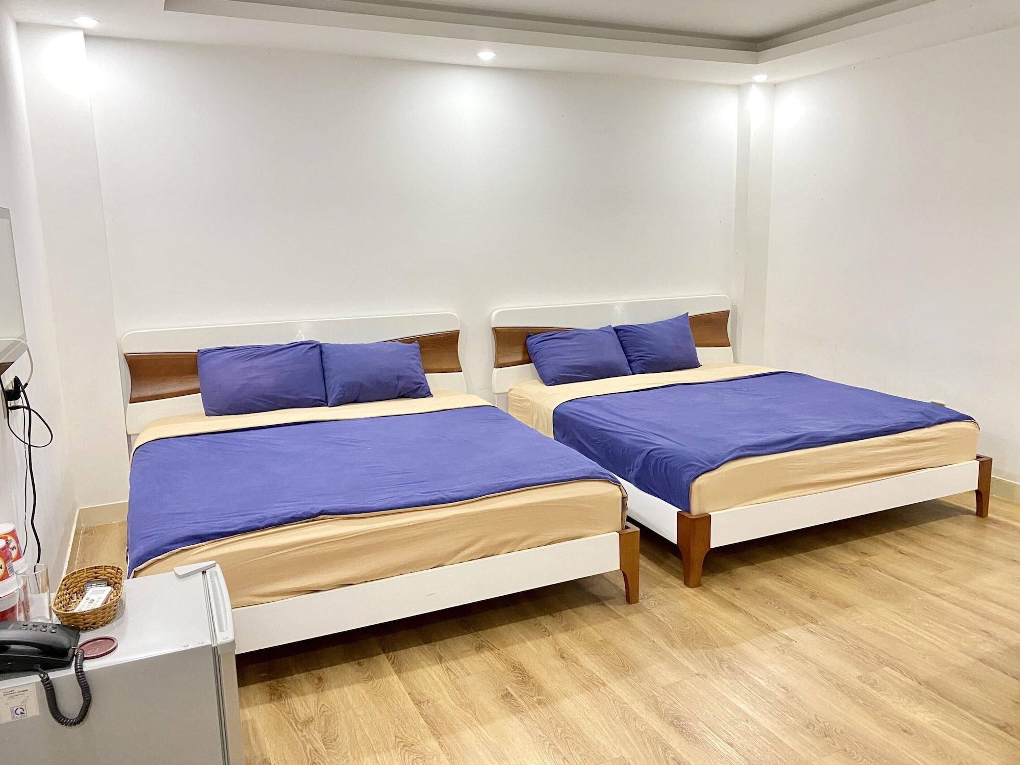 Spring Airport Hotel Хошимин Экстерьер фото