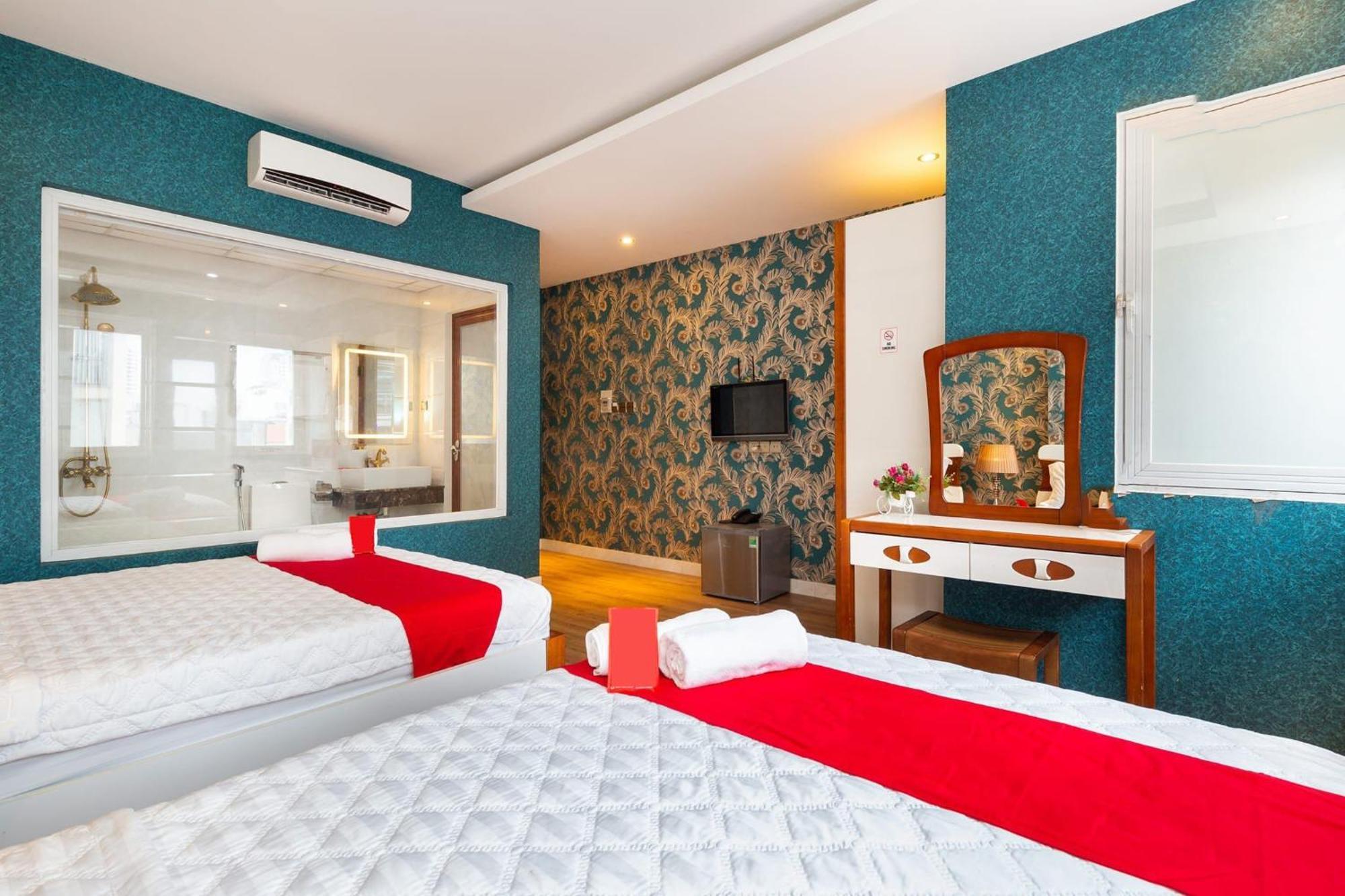 Spring Airport Hotel Хошимин Экстерьер фото