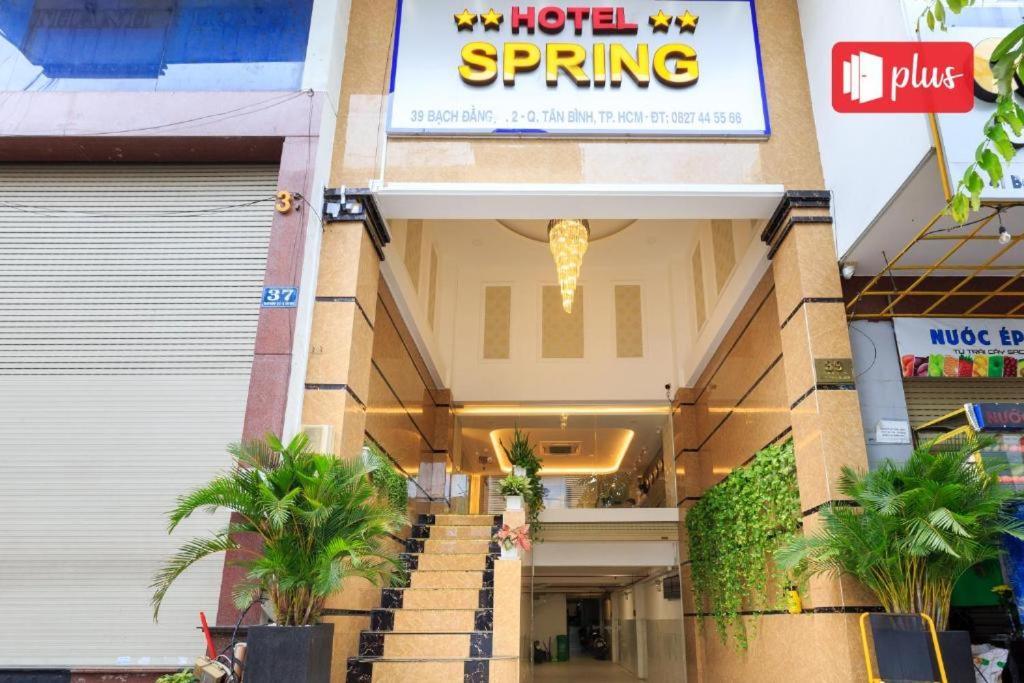 Spring Airport Hotel Хошимин Экстерьер фото