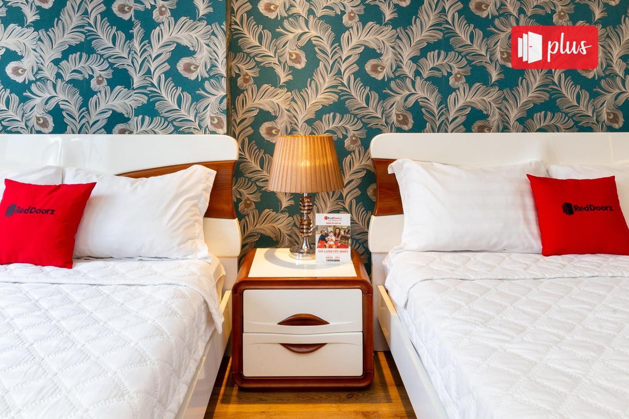 Spring Airport Hotel Хошимин Экстерьер фото