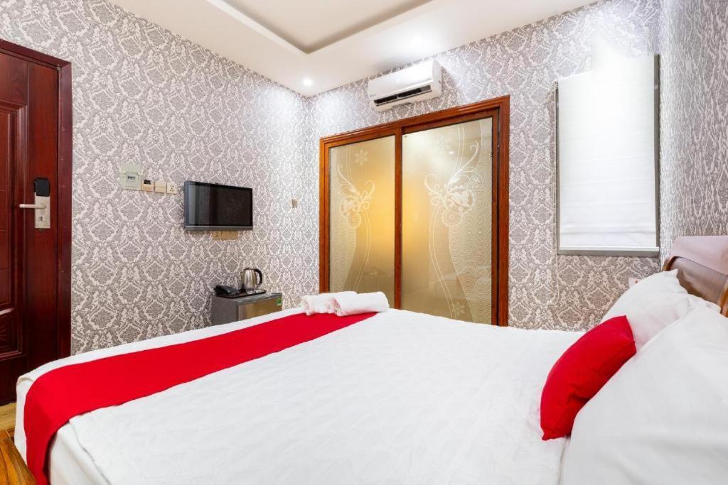 Spring Airport Hotel Хошимин Экстерьер фото