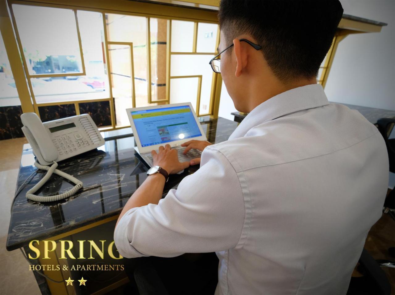 Spring Airport Hotel Хошимин Экстерьер фото